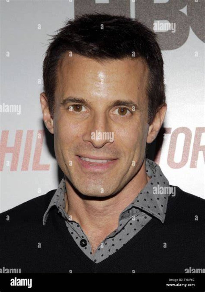 A.J. Hammer Picture 87 2013 CNN Heroes An All Star Tribute Red