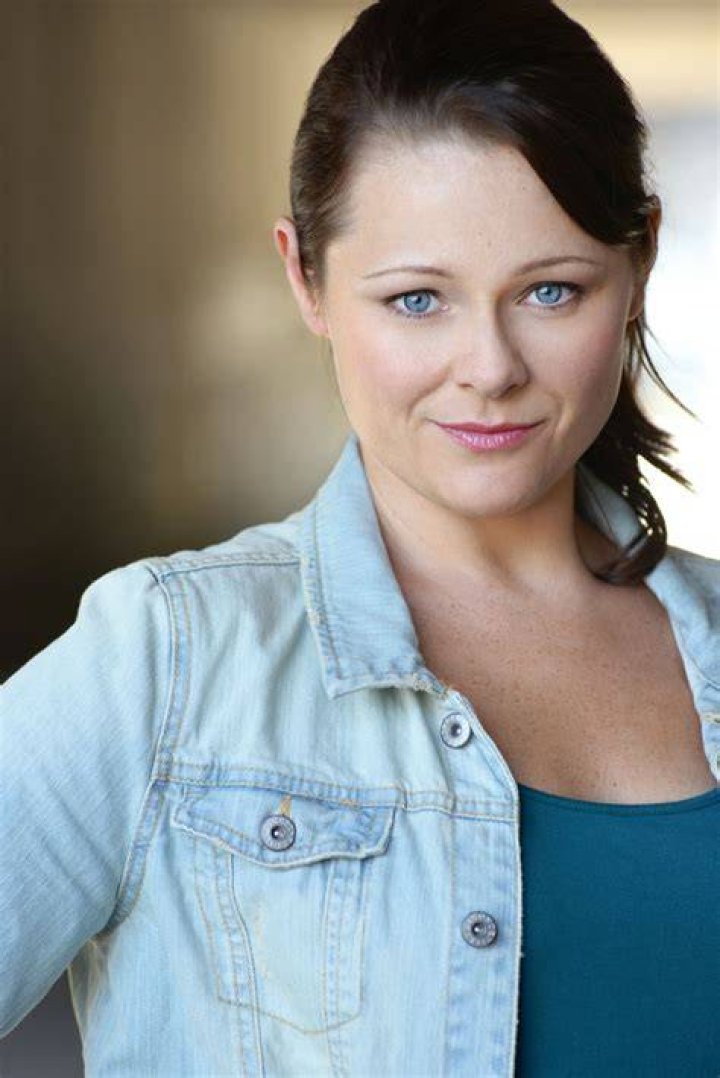 Amy Halloran