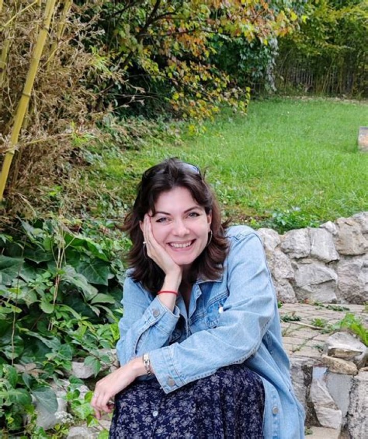 Corinne Clark. 2 kids. |