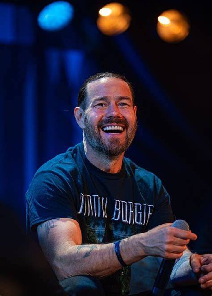 Discover The Woman Behind Chris Pontius