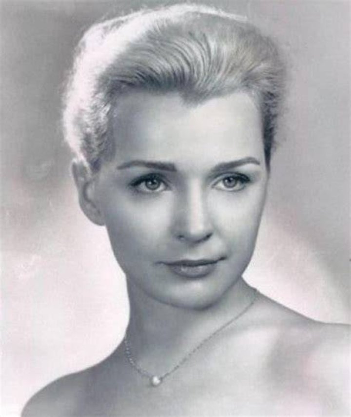 Dolores Dorn Movies, Bio and Lists on MUBI