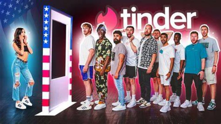 EMILY WILLIS on SIDEMEN TINDER REACTION Ft. Logan Paul SIDEMEN SUNDAY
