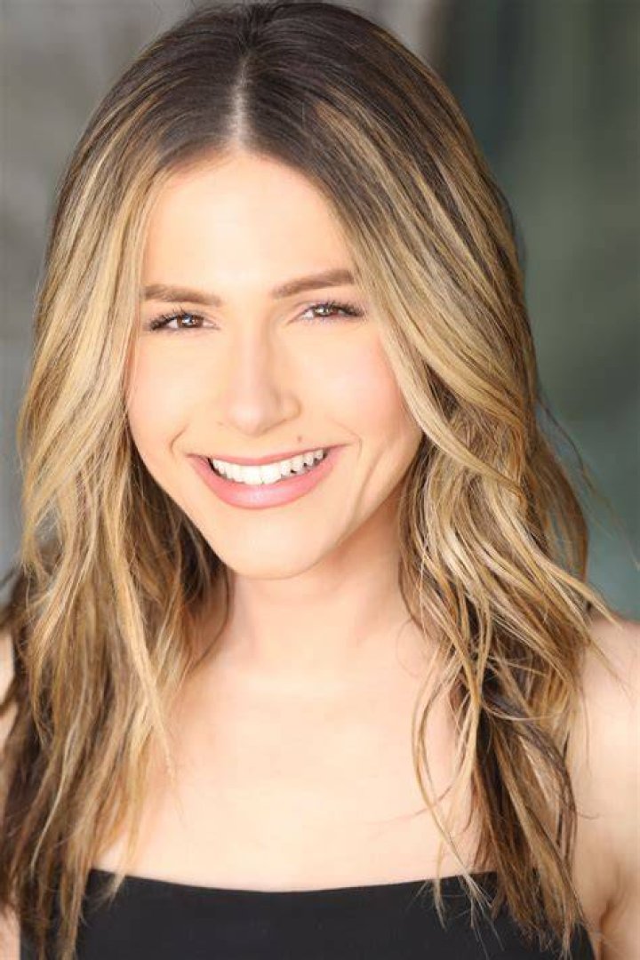 Erin Sanders Contact Info, Agent, Manager IMDbPro