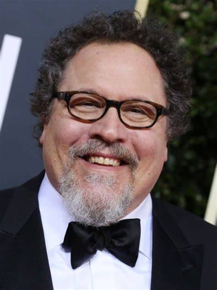 Jon Favreau Net Worth, Career & How Jon Favreau Made Money [2021]