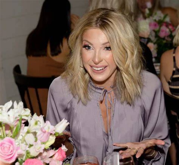 Uncover The Secrets Of Lindsie Chrisley's Fortune