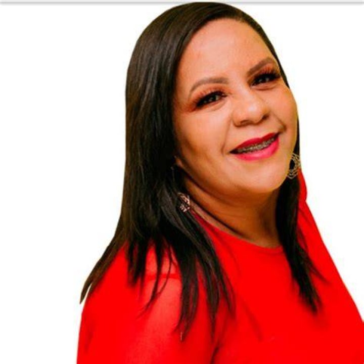 Ver&oacute;nica Leal Oficial YouTube