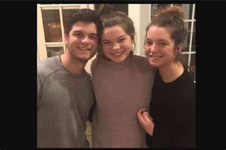 Who Is Olivia Benintendi? Andrew Benintendi Sister Parents And Ethnicity |